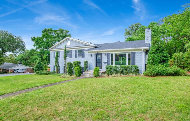 Charming 4 Bed/3 Bath Home between East Hill & Cordova Park