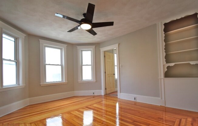 222 FELLSWAY W