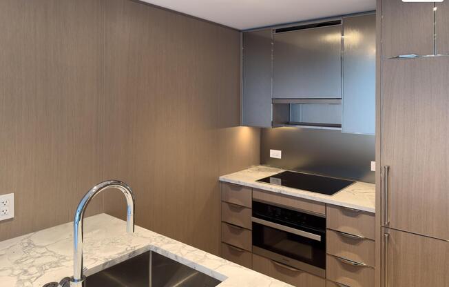 1 bed, 1 bath, 550 sqft, $6,000, Unit 34-F