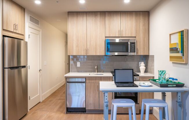 1 bed, 1 bath, $2,850, Unit 109