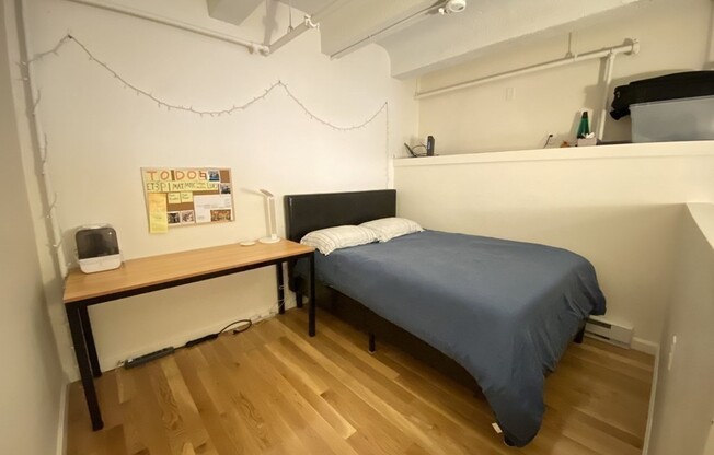 1 bed, 1 bath, 400 sqft, $2,800, Unit 328