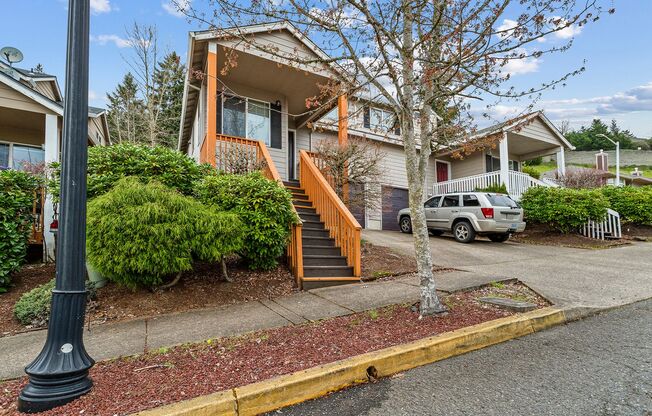 Summerfield Loop Duplexes