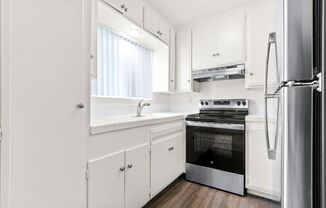 1 bed, 1 bath, $2,095, Unit H