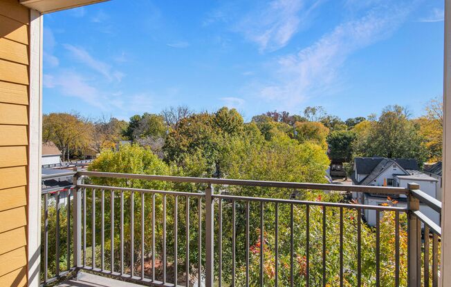 1 bed, 1 bath, 773 sqft, $1,795, Unit B-403