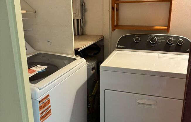 1400 Pensacola St. #706 2 BR/ 2BA 1 parking stall "The Barclay" in Makiki