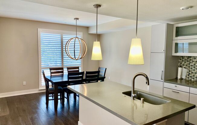 Corner Penthouse, Downtown Santa Clara