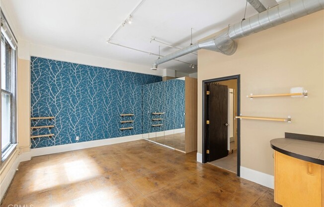 1 bed, 1 bath, 730 sqft, $2,200, Unit 410