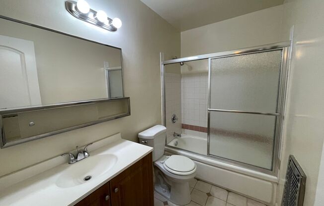 2 beds, 2 baths, $2,795, Unit 12