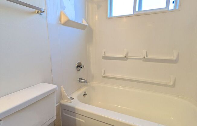 1 bed, 1 bath, 650 sqft, $1,275, Unit 3515-05
