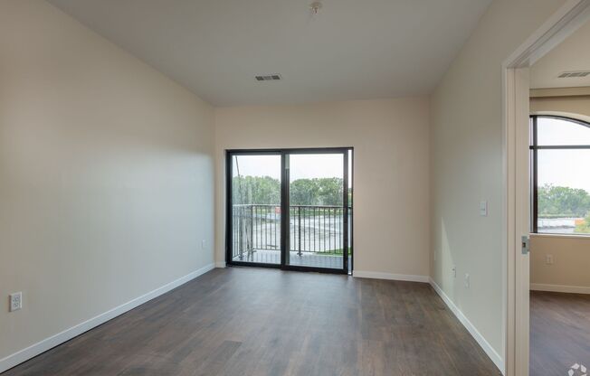 1 bed, 1 bath, 693 sqft, $1,425, Unit 209