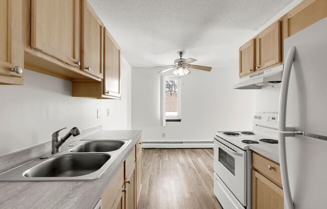 2 beds, 1 bath, 907 sqft, $1,395, Unit 3943102
