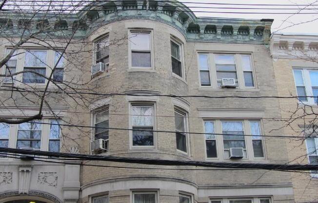 12 FULLER ST