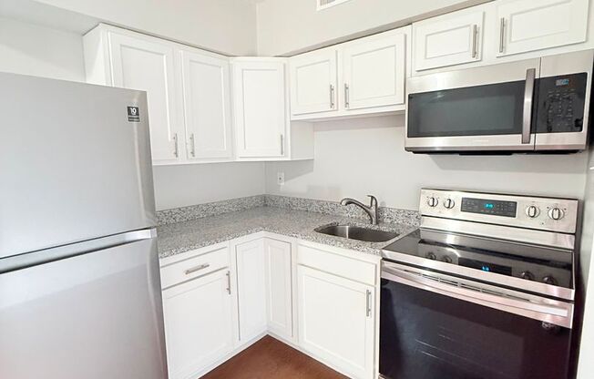 462 South Ave