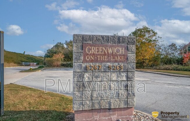 5267 GREENWICH RD