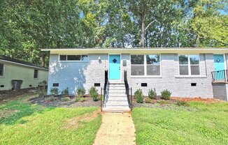 Impeccable 2 Bedroom, Fully Renovated in NoDa!