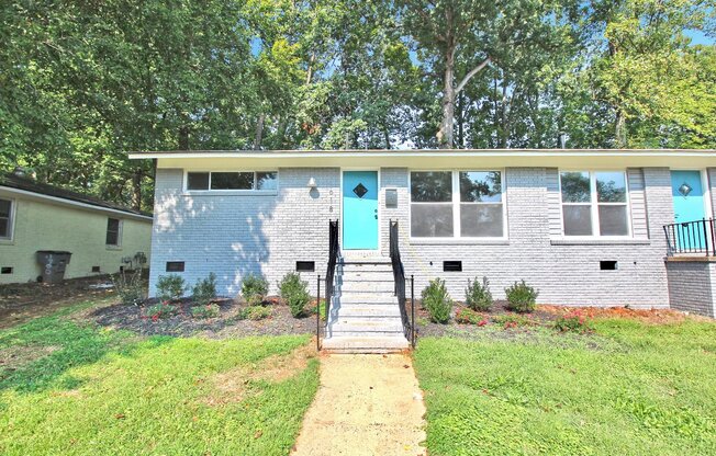 Impeccable 2 Bedroom, Fully Renovated in NoDa!