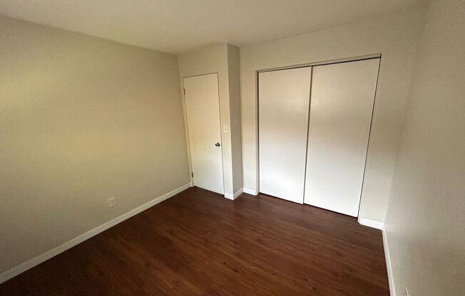 2 beds, 1 bath, $1,275, Unit P282 - Winds #4B - 3007 50th St S