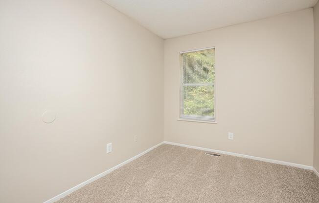3 beds, 2.5 baths, 1,196 sqft, $1,450