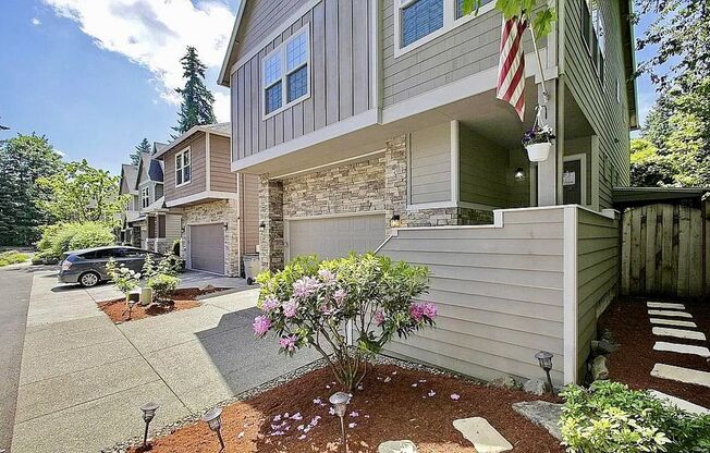 3 Bed, 2.5 Bath Tigard Home with Entertainer’s Dream Backyard