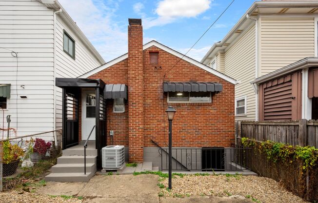 NEWLY UPDATED 2 BEDROOMS IN MCKEES ROCKS! DETACHED GARAGE WITH CENTRAL A/C!