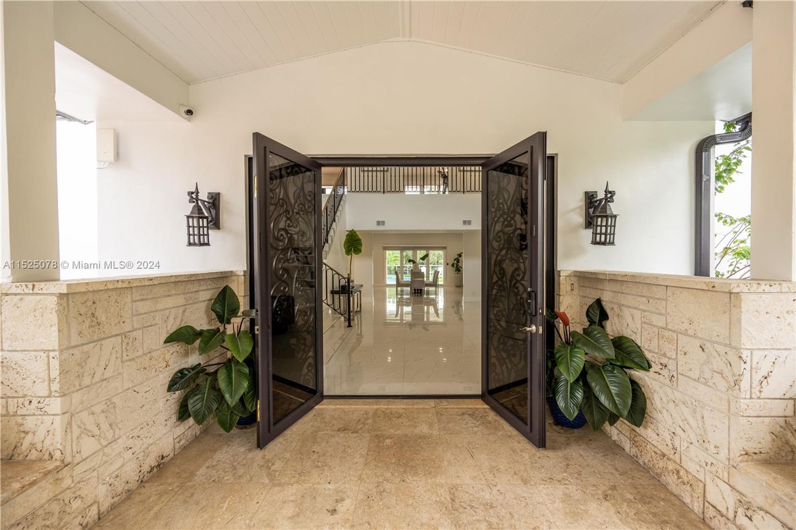 Amazing 2 Story House in Coral Gables