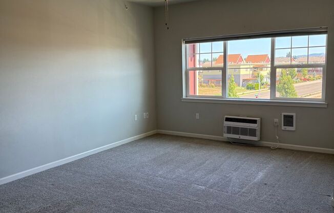 1 bed, 1 bath, 778 sqft, $1,325, Unit 211-H345