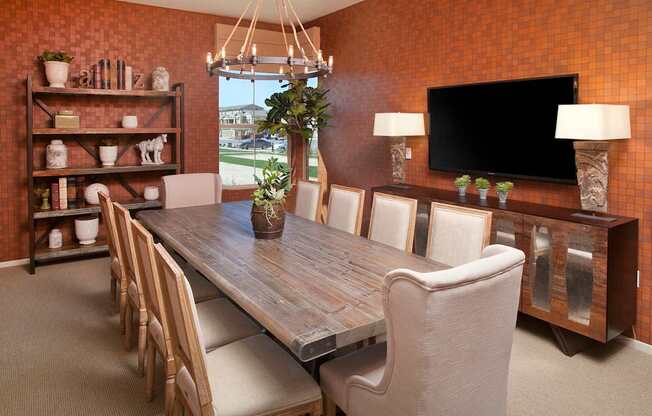Dining Area at Oak Springs Ranch, 92595