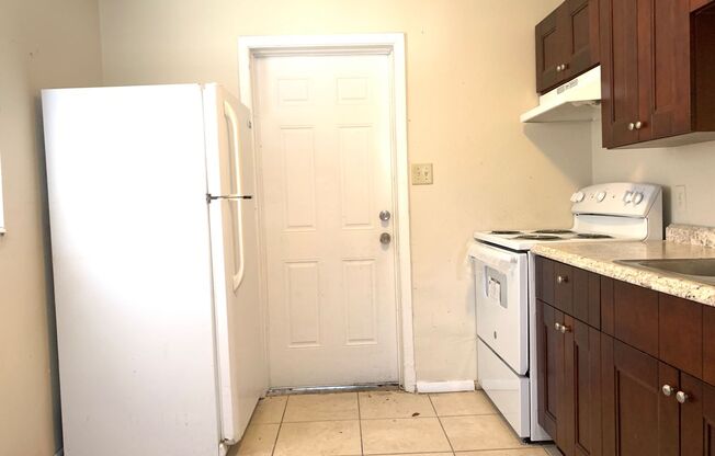 4bed/2bath Single Family Home $1250/month