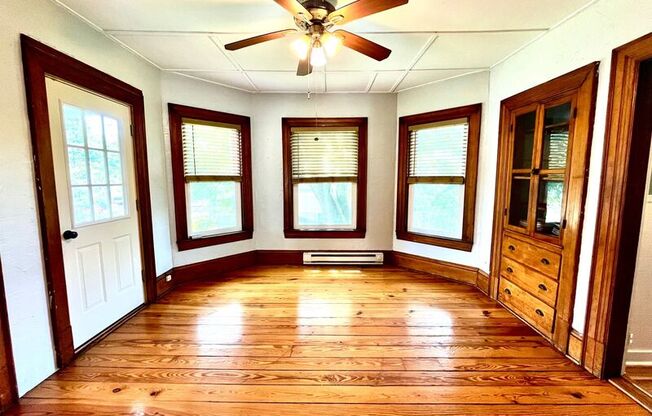 33 NOBLE ST