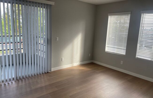 2 beds, 2 baths, 1,013 sqft, $3,510, Unit C-229