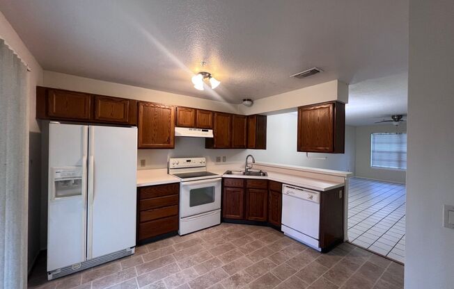 2 beds, 2 baths, $1,450, Unit UNIT 104