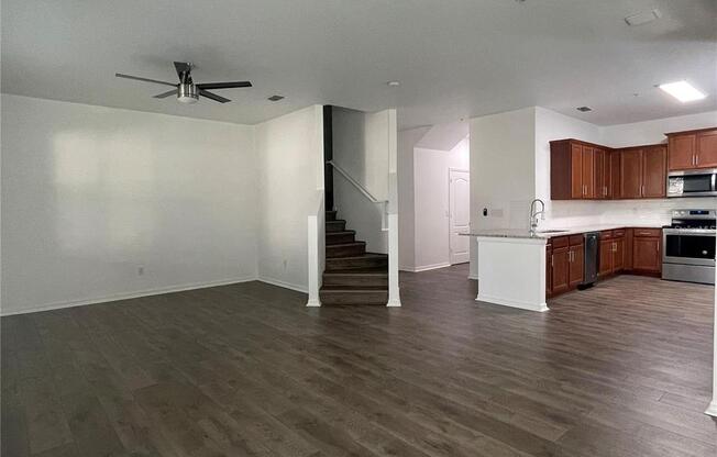 3408 SENECA CLUB LOOP