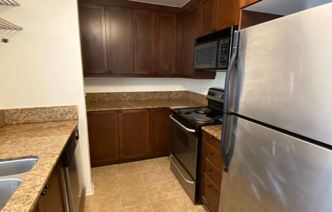 2 Bedroom-2 Bathroom Single Story Condo; 2nd floor unit in San  Diego