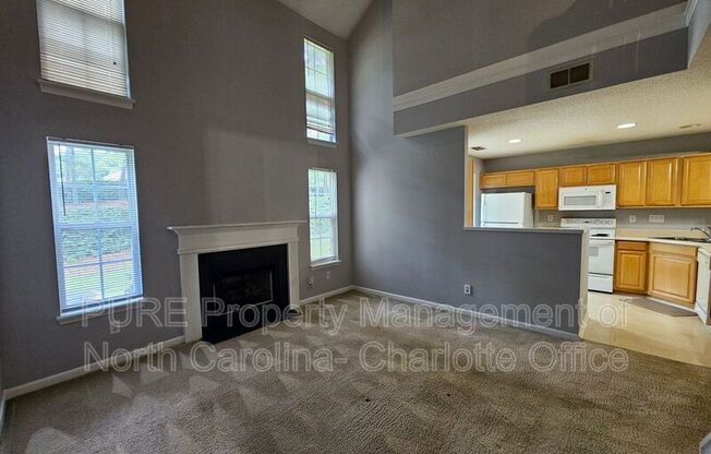 10035 UNIVERSITY PARK LN