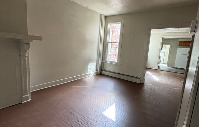 Student Housing -- 6 Bedroom Townhome by York College