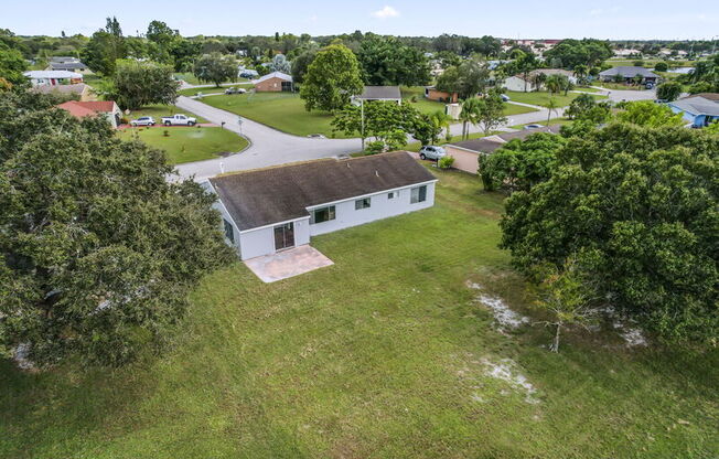 3132 SW WATSON CT