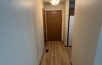 1903,1905,1907 W Fairway Dr