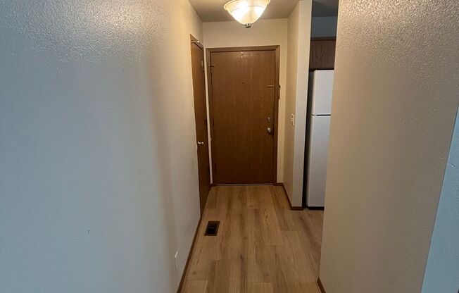 1903,1905,1907 W Fairway Dr