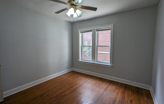 5027 N HARDING