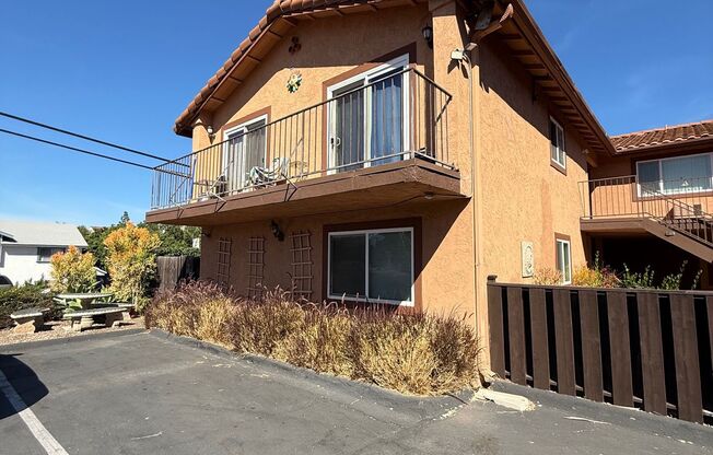 Beautiful 2 Bedroom/ 2 Bathroom home in Spring valley
