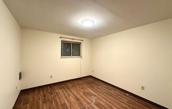 1 bed, 1 bath, $765, Unit Apt 212