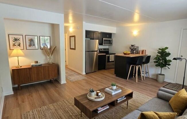 River Hills Flats -Studio, 1-Bedroom Flats in Hixson/Chattanooga TN!
