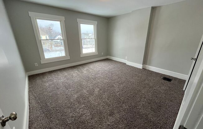 2 beds, 2 baths, 950 sqft, $1,250, Unit 55