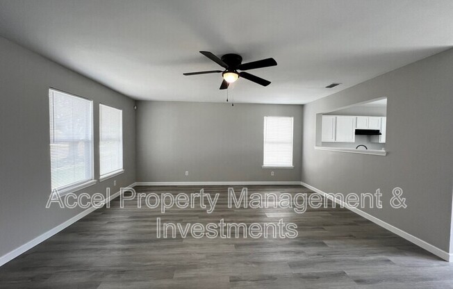 2912 OZARK AVE