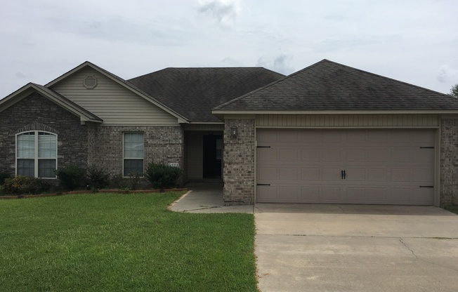 2404 Lancashire Lane, Cabot AR 72023 - Large 4br 2ba Stonehenge Estates