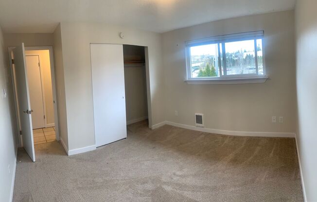 1 bed, 1 bath, 700 sqft, $1,395, Unit 124