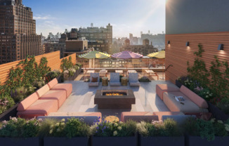215 W 28 ST