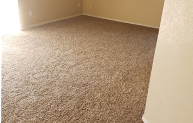 2 Bedroom condo in desirable Powers Corridor area!