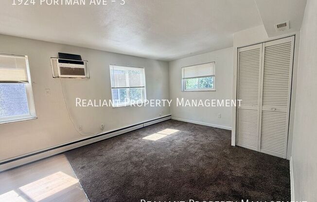 1924 PORTMAN AVE