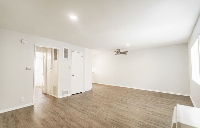2 beds, 1 bath, 750 sqft, $2,098, Unit 108